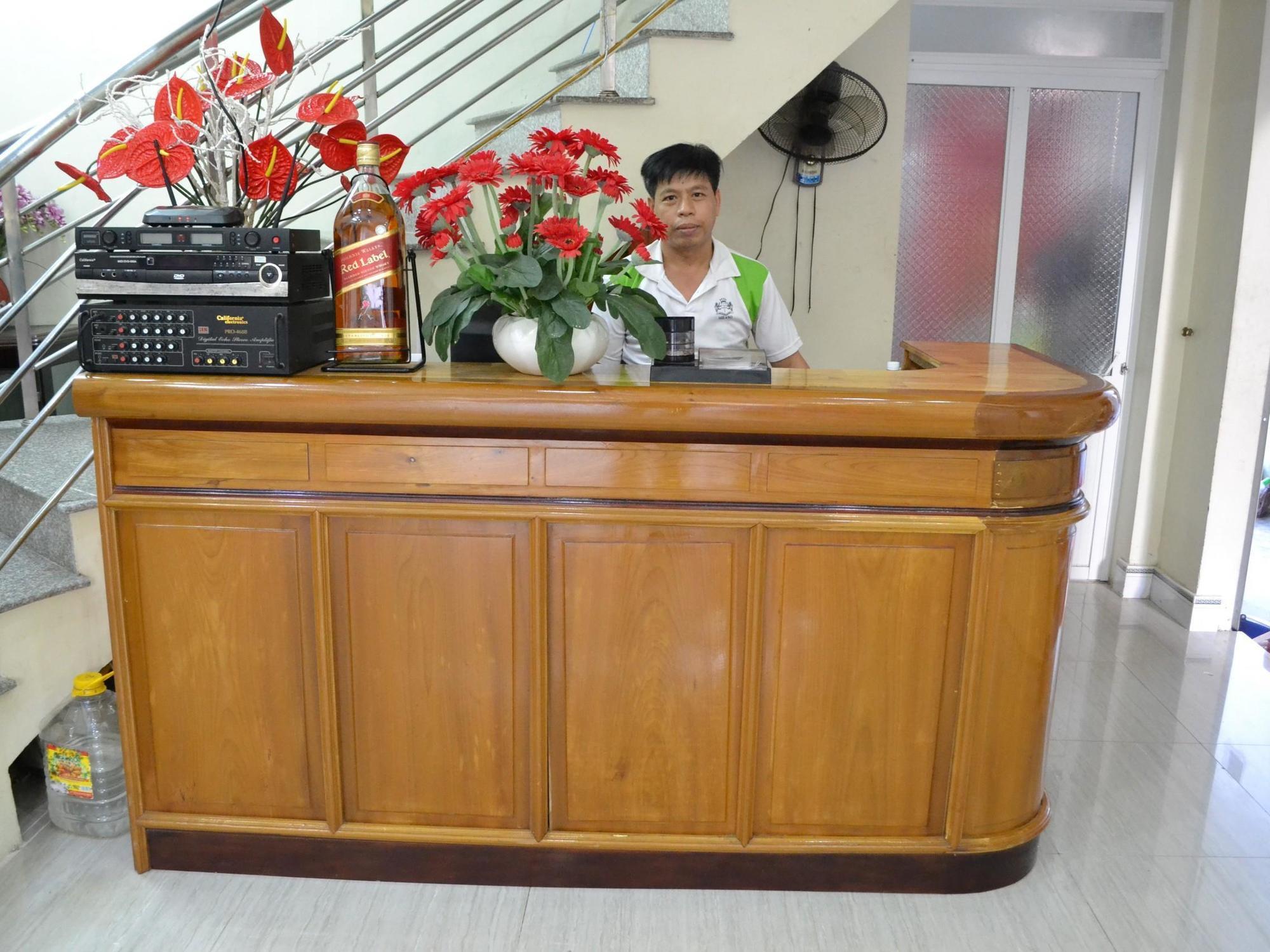 Green Mountain Cat Ba Hotel Dong Khe Sau Exterior photo